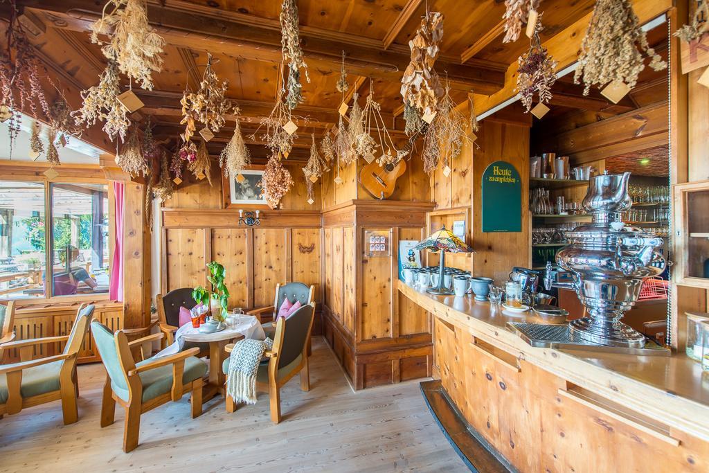 Biohotel Grafenast Пилль Экстерьер фото